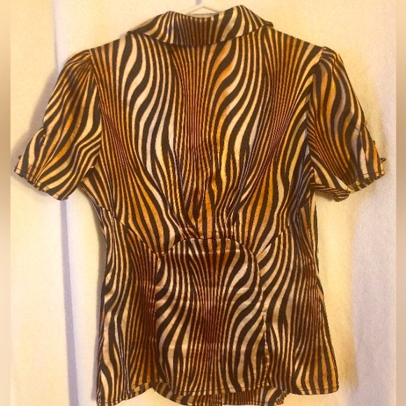 Fitted Dress-Short Sleeve Blouse - Picture 6 of 6